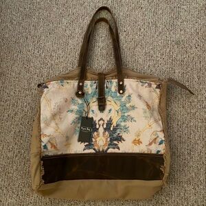 Myra Weekender Bag